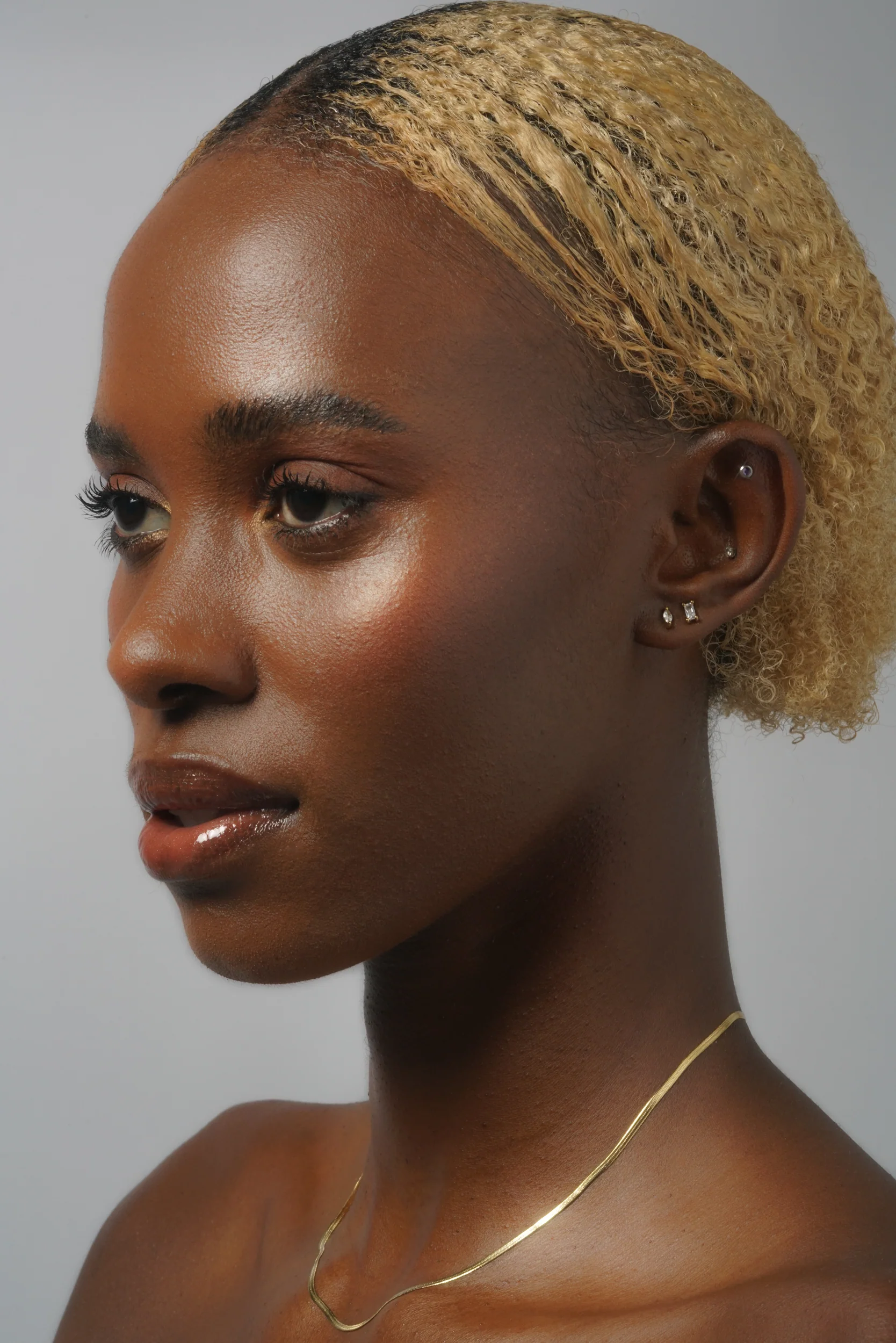 2mm Herringbone Chain - Image 4