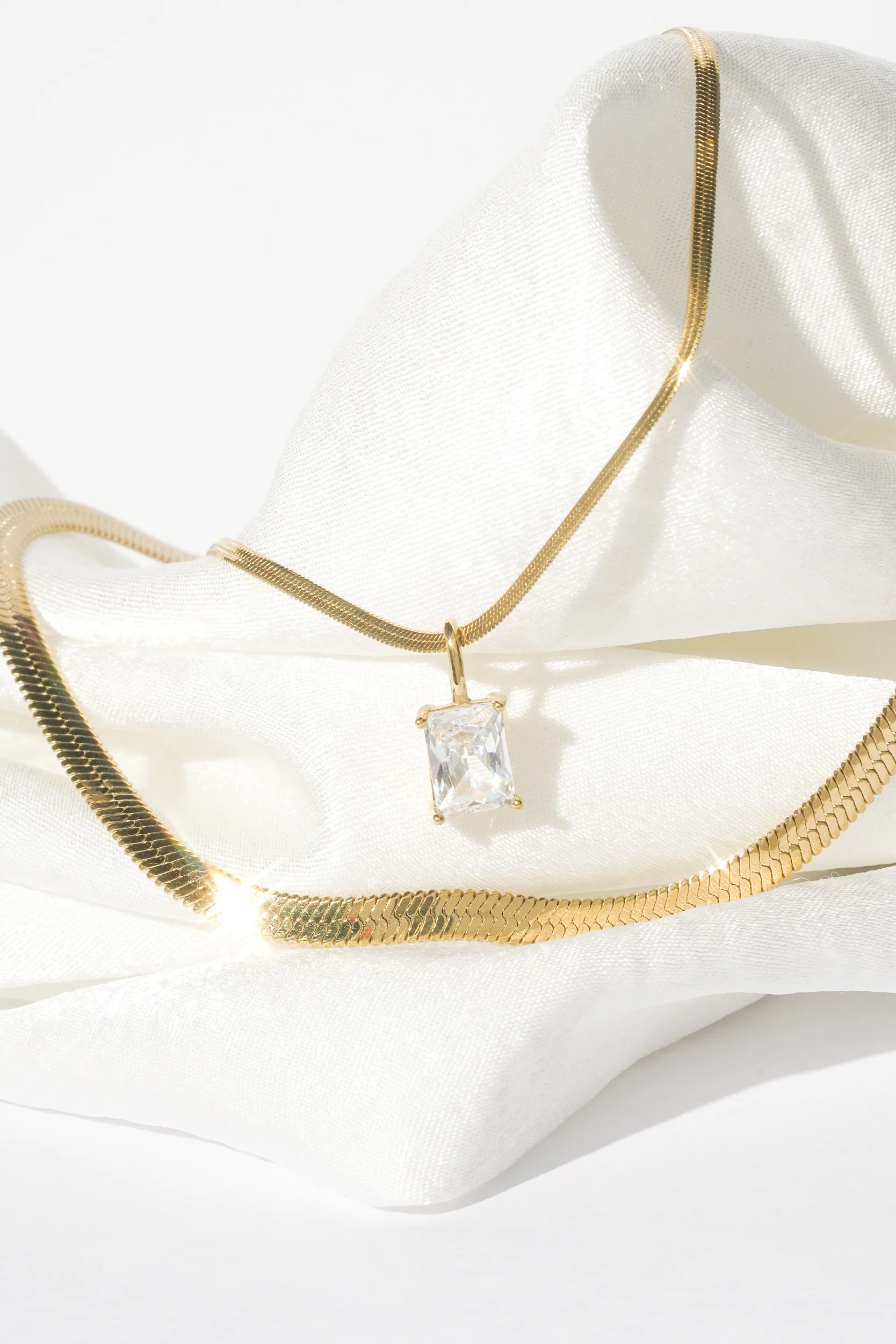 2mm Herringbone Chain - Image 9