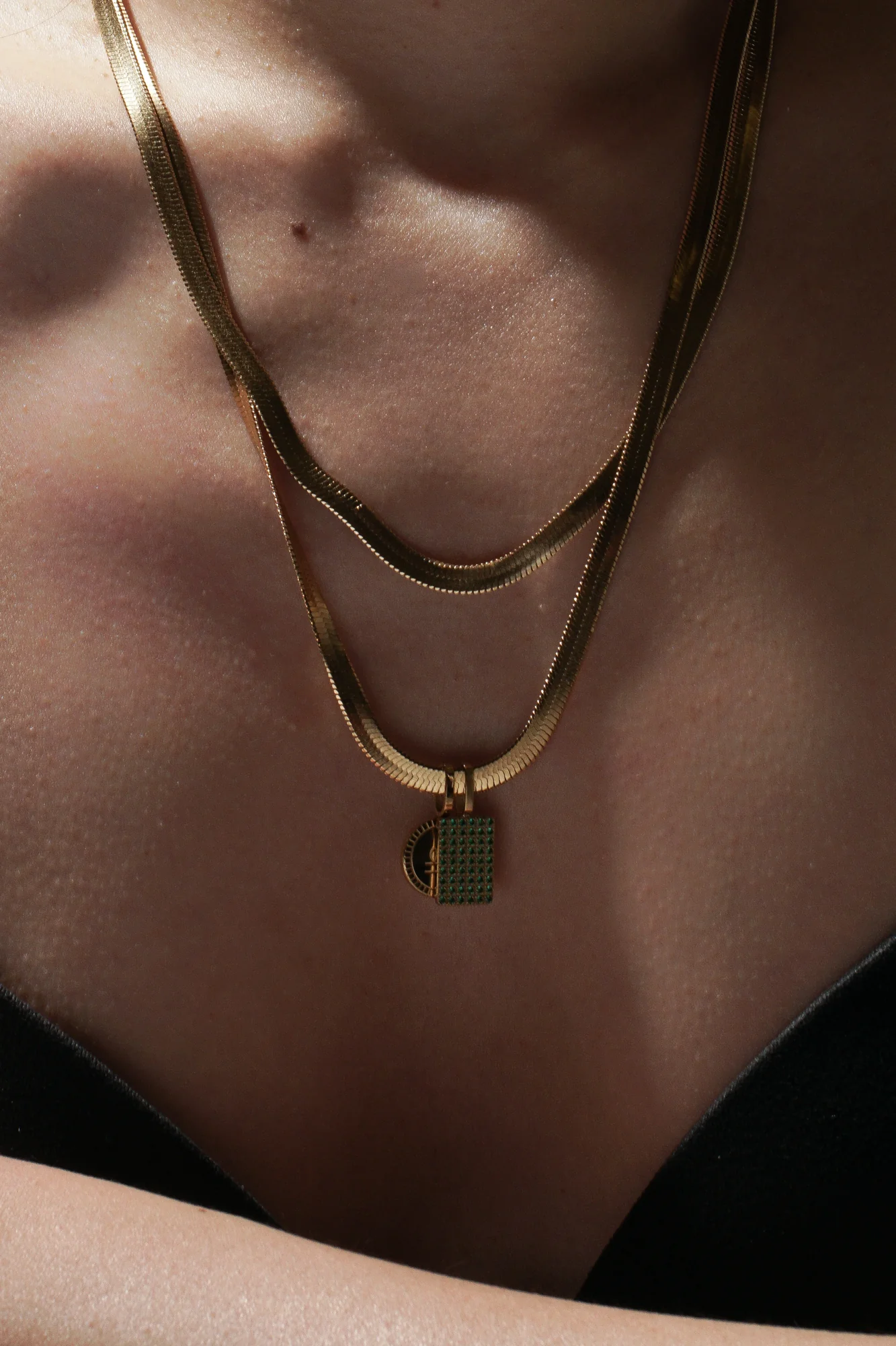 4mm Herringbone Chain - Image 4