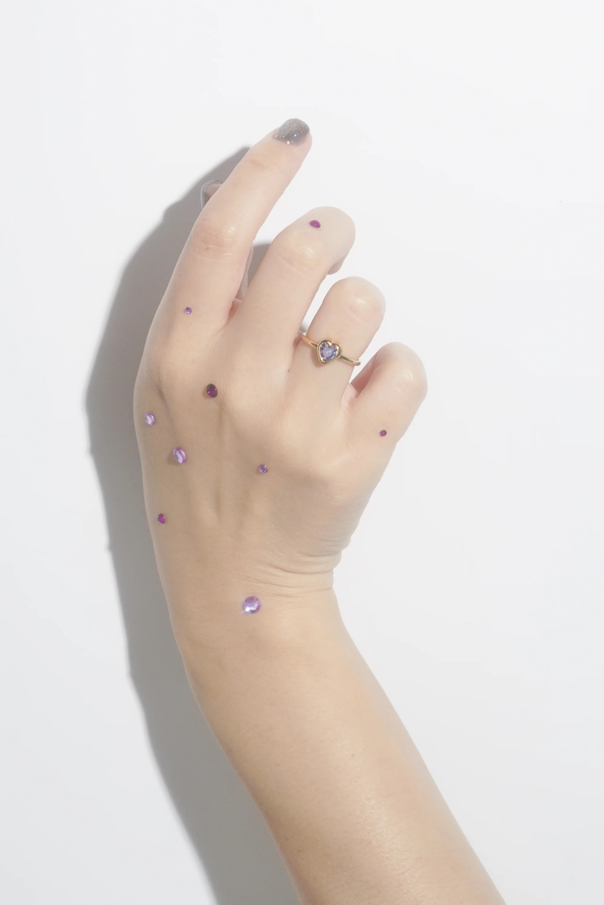 Amethyst Heart Bezel Ring - Image 3