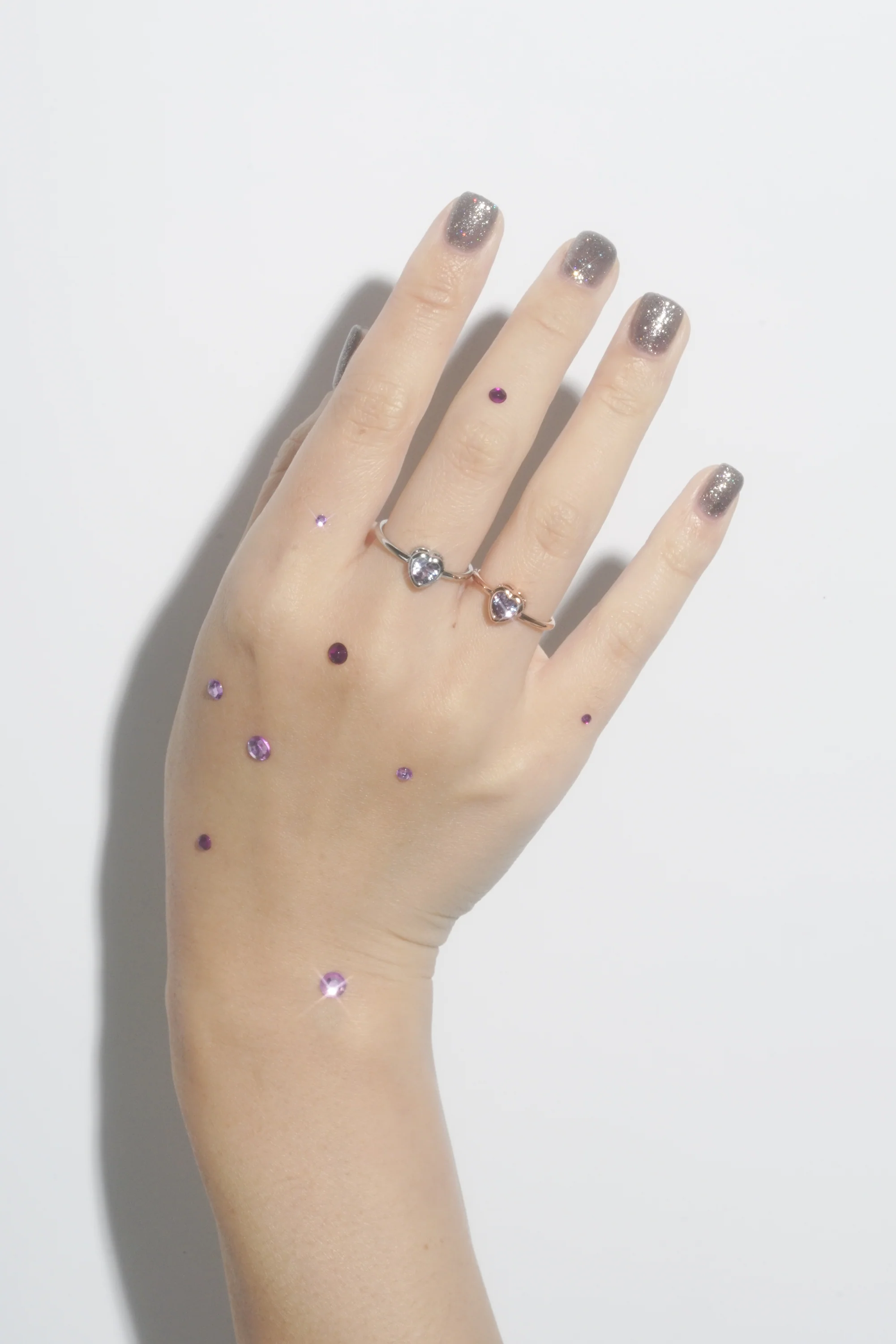 Amethyst Heart Bezel Ring - Image 9