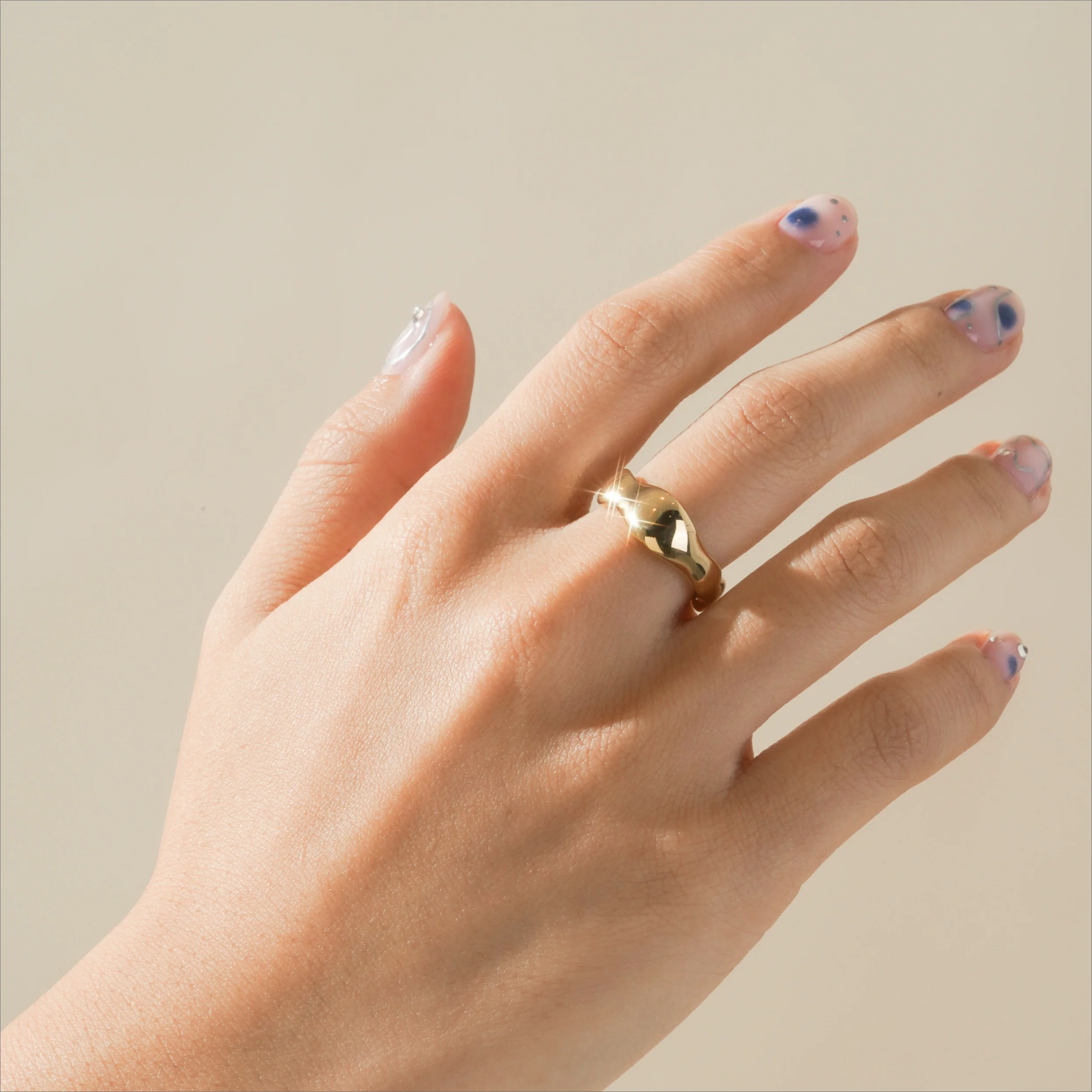 Big Blobbi Ring - Image 12