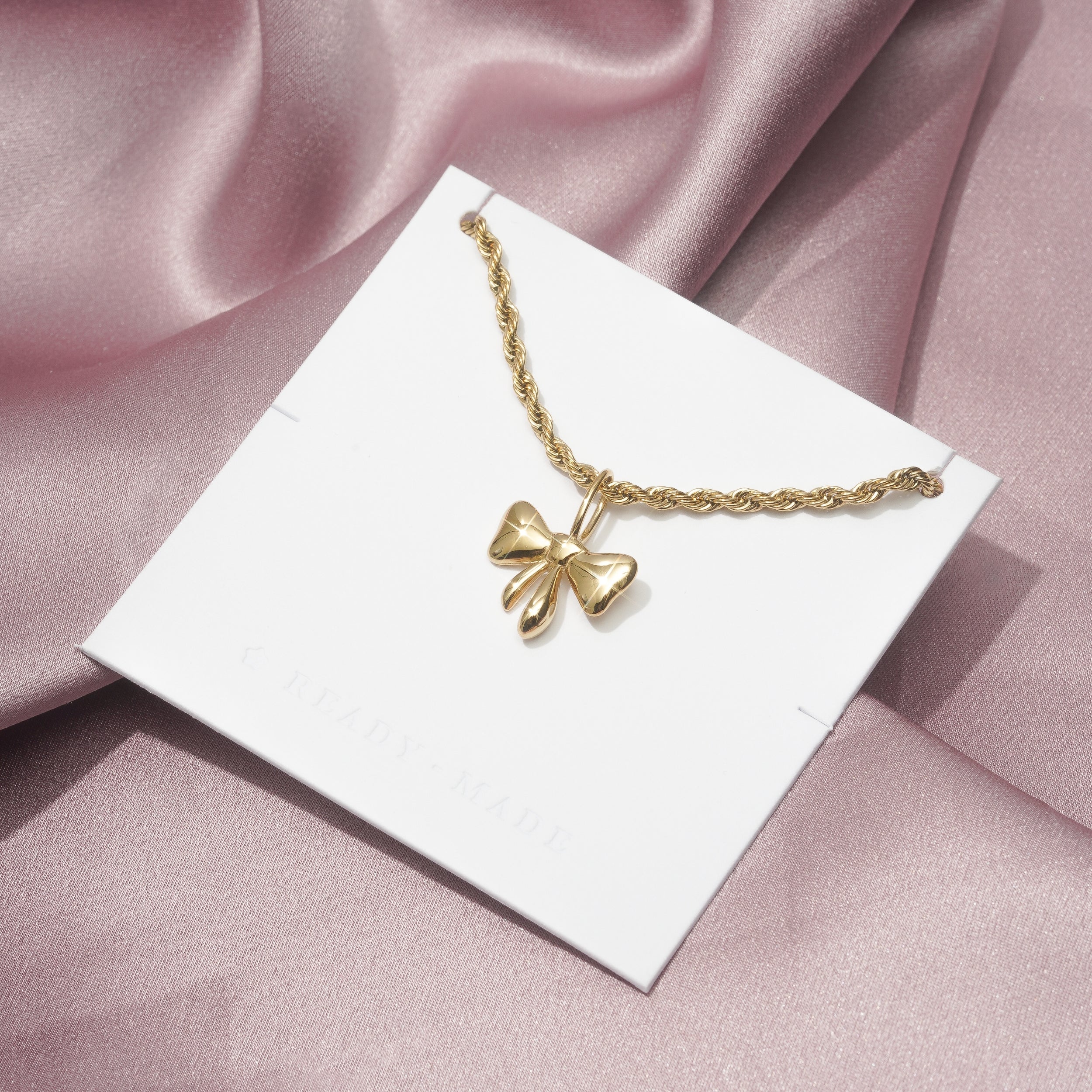 Coquette Puffy Pendant - (Single) - Image 3
