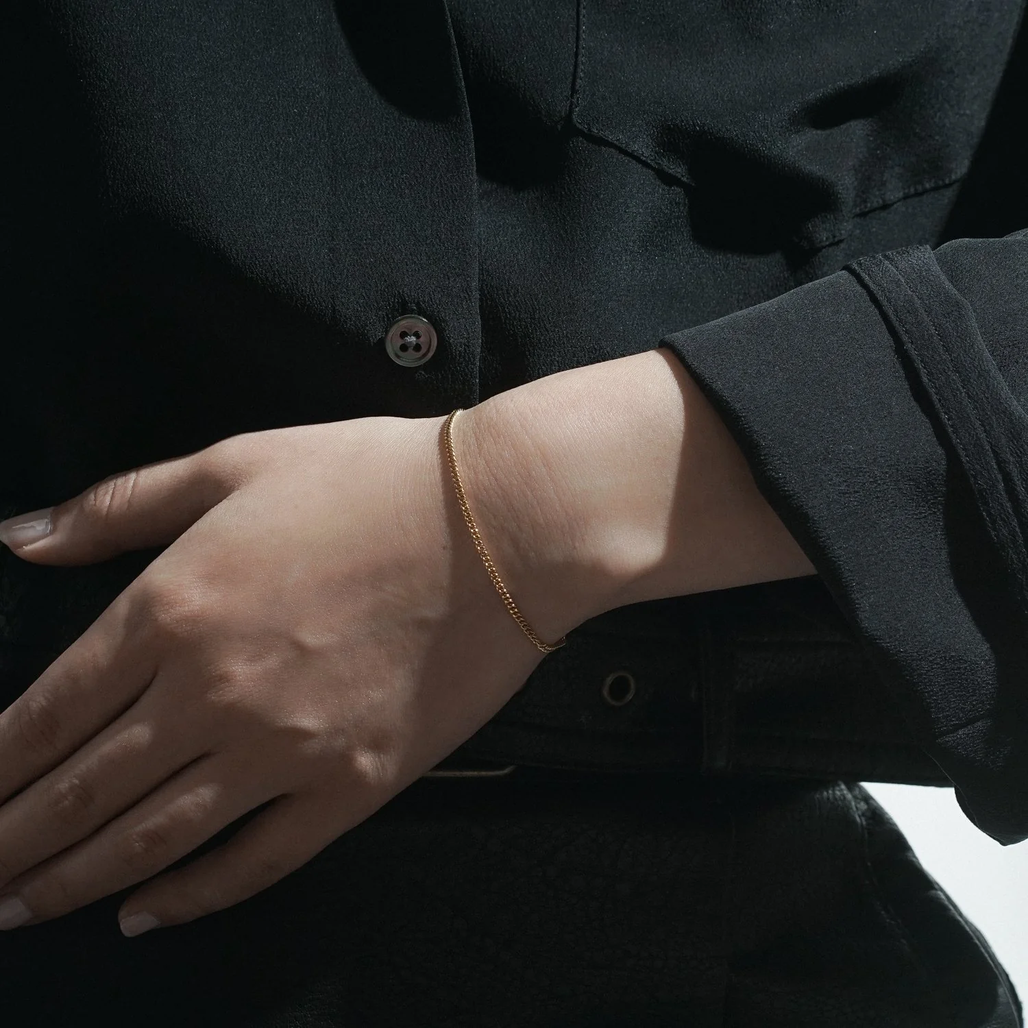 Curb Chain Bracelet - Image 8