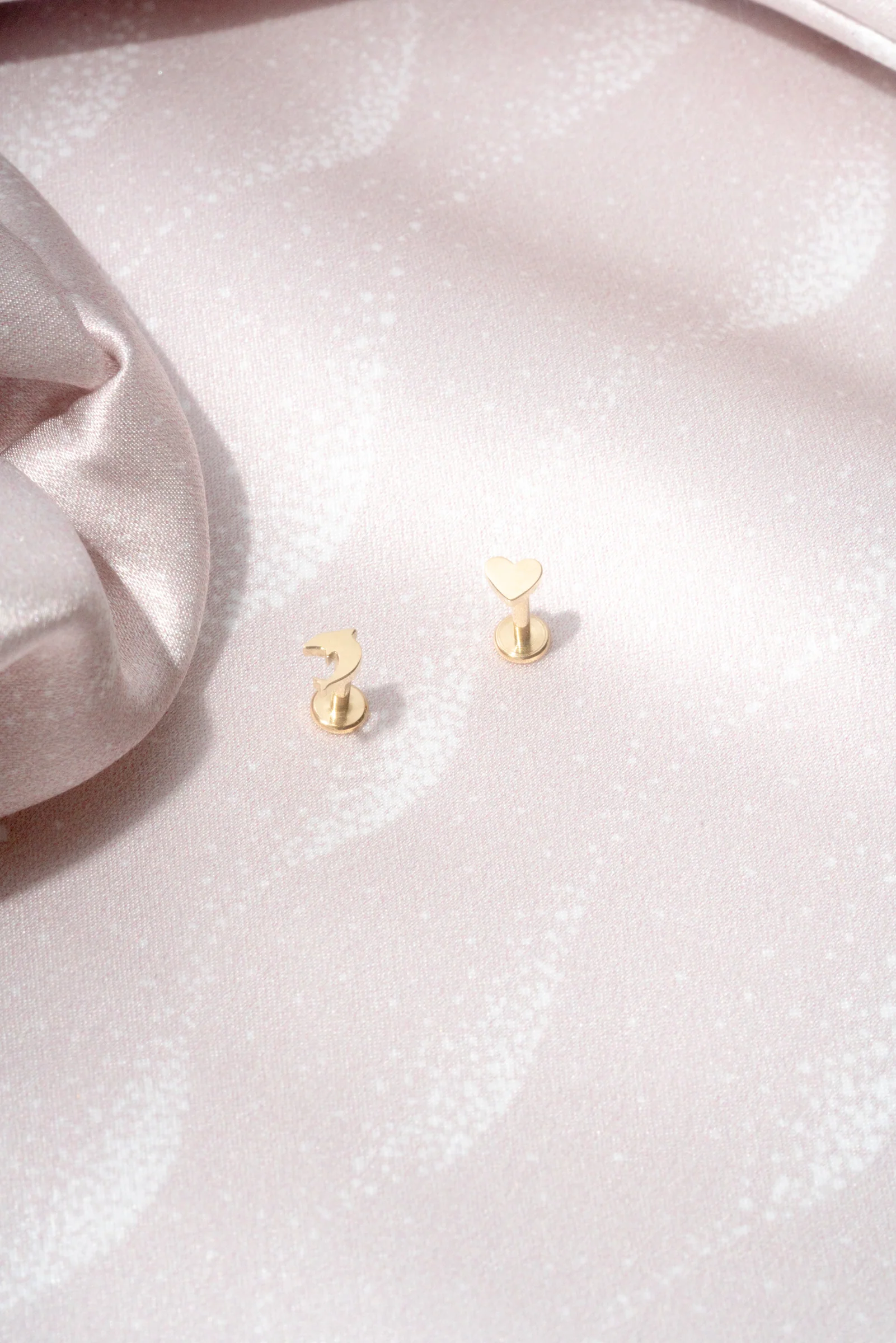 Heart Threaded Flat Back Stud (Single) - Image 6
