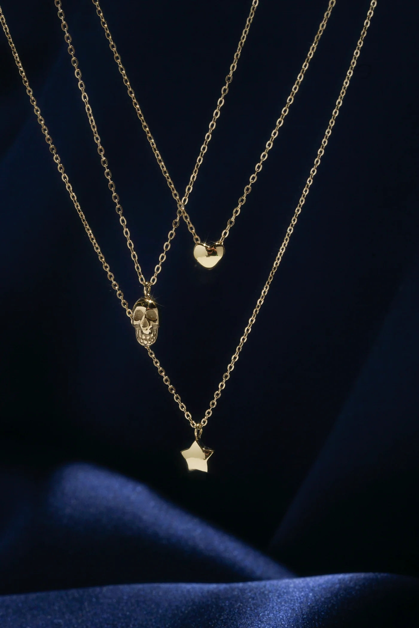 Lonely Puffy Heart Necklace - Image 4