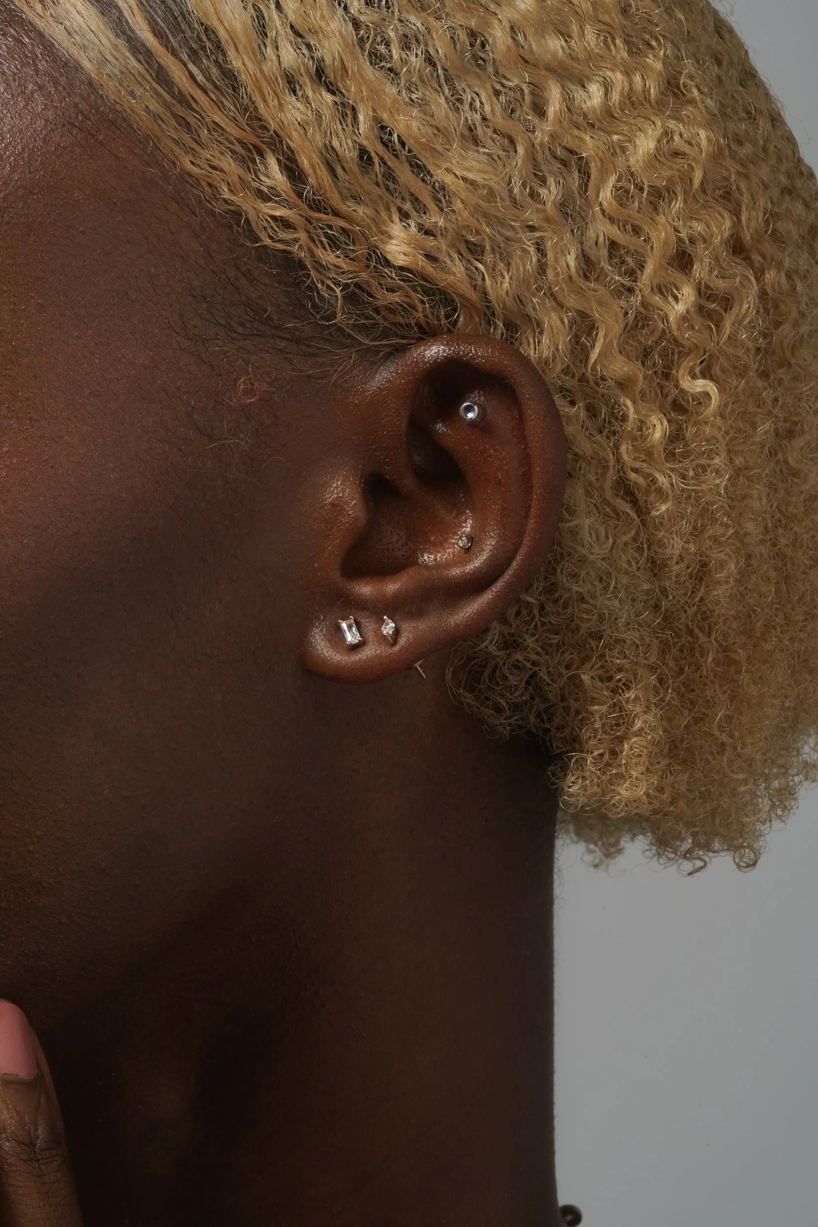 Marquis Studs (Pair) - Image 9