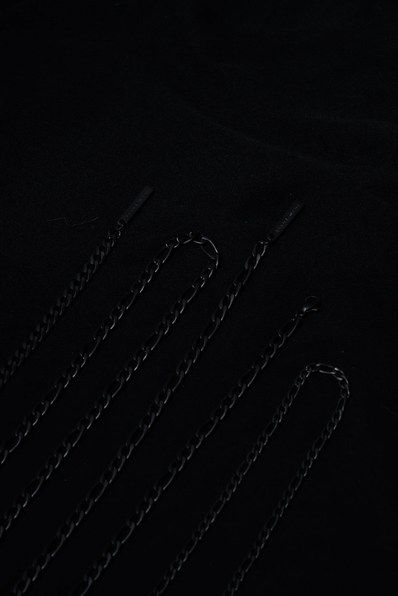 Medium Figaro Chain - Image 16
