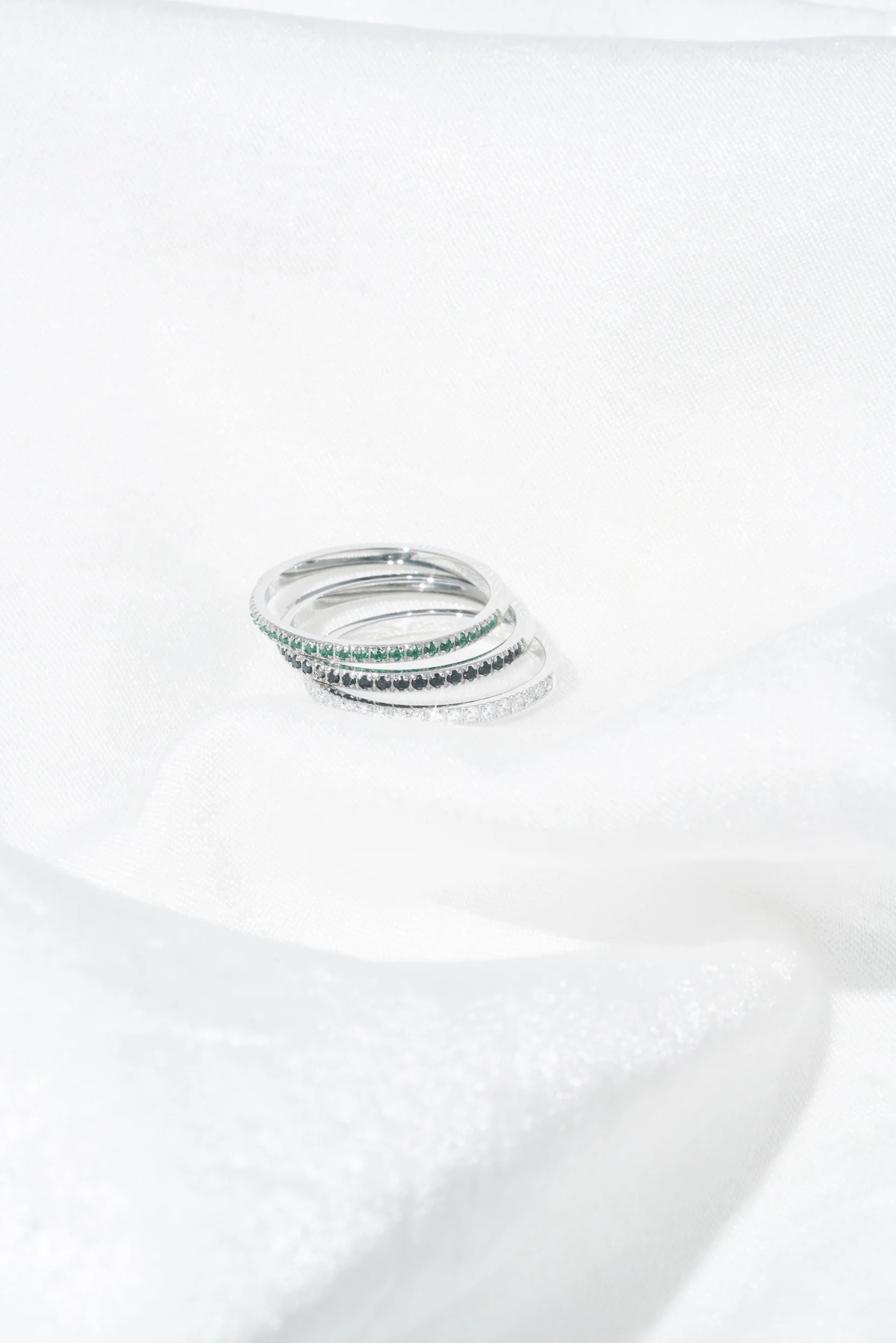 Emerald Micro Satellite Ring - Image 13