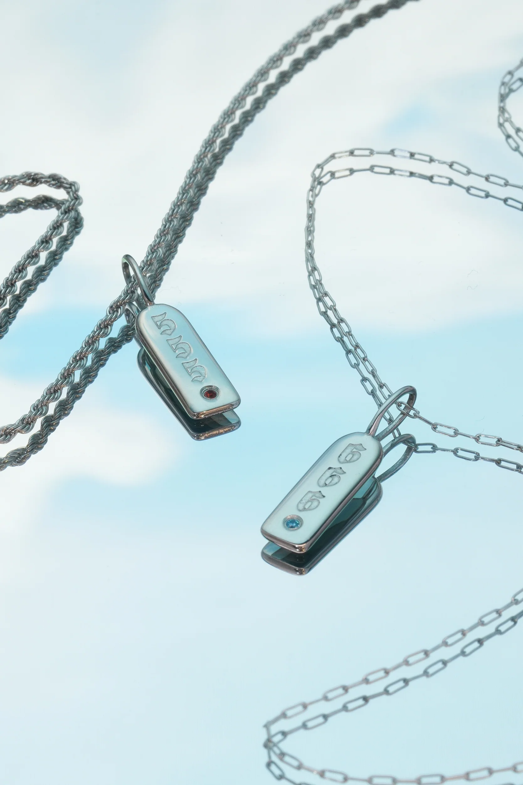 Micro Paperclip Chain - Image 9