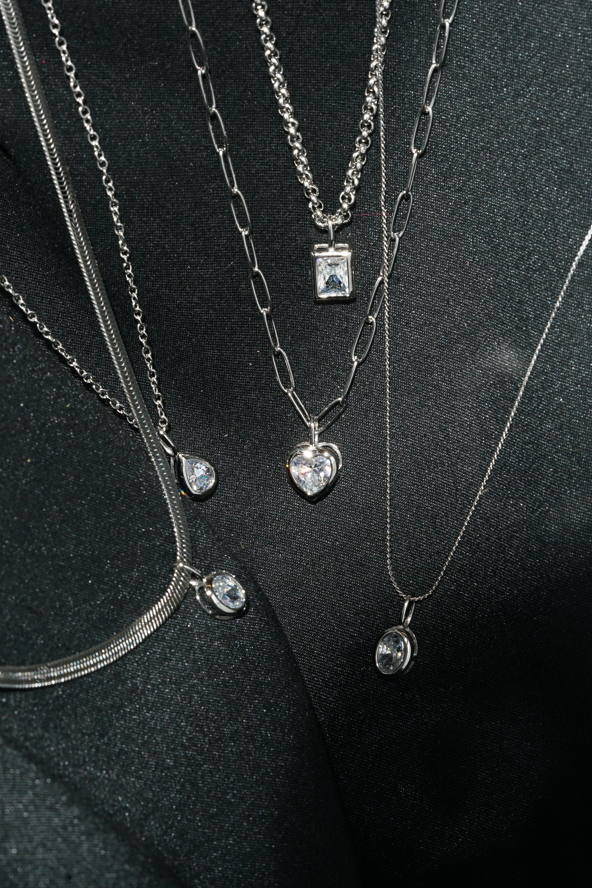 Oval Bezel Pendant - (Single) - Image 9