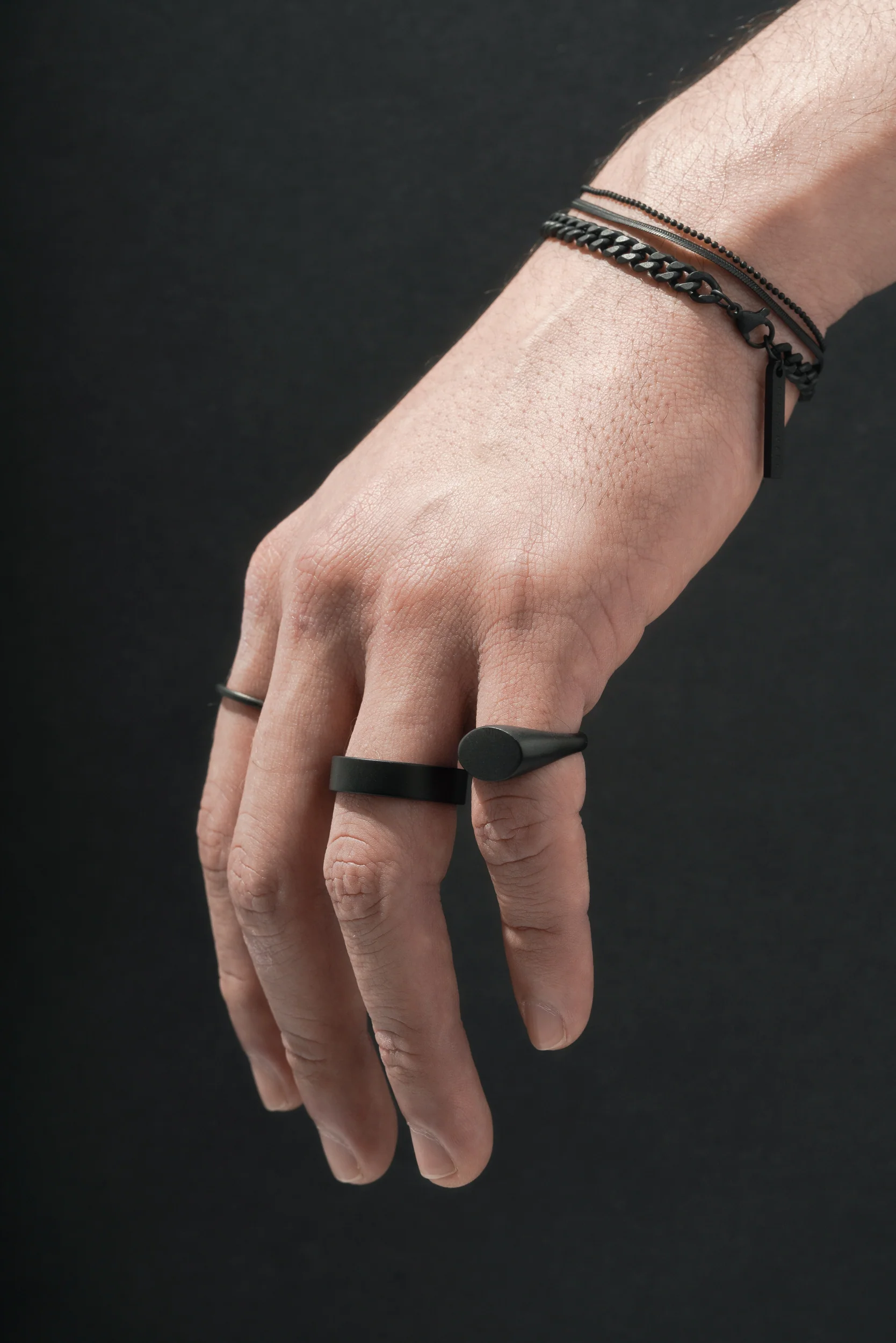 Oval Classic Signet Ring - Image 16
