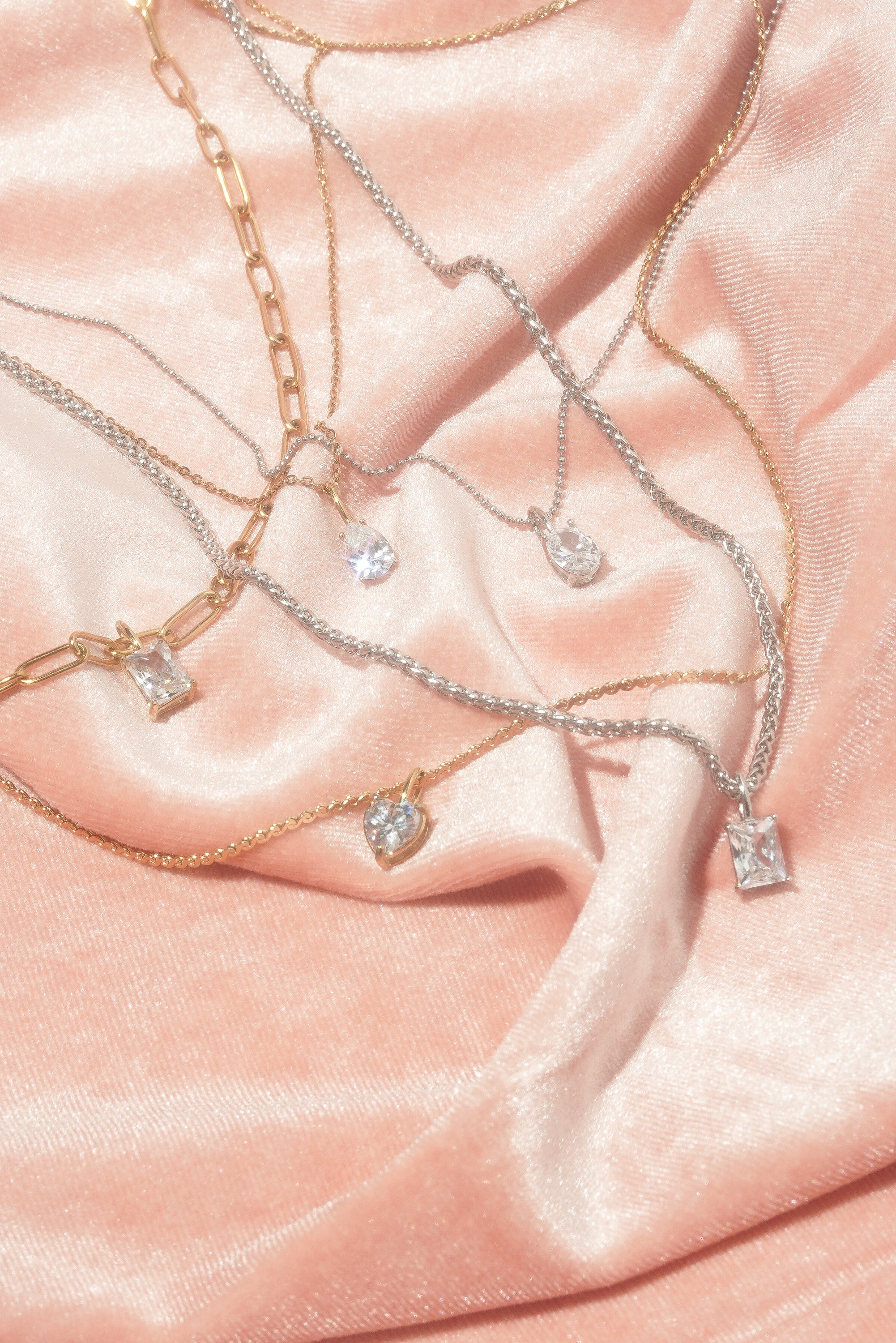 Oval Pronged Pendant - (Single) - Image 4