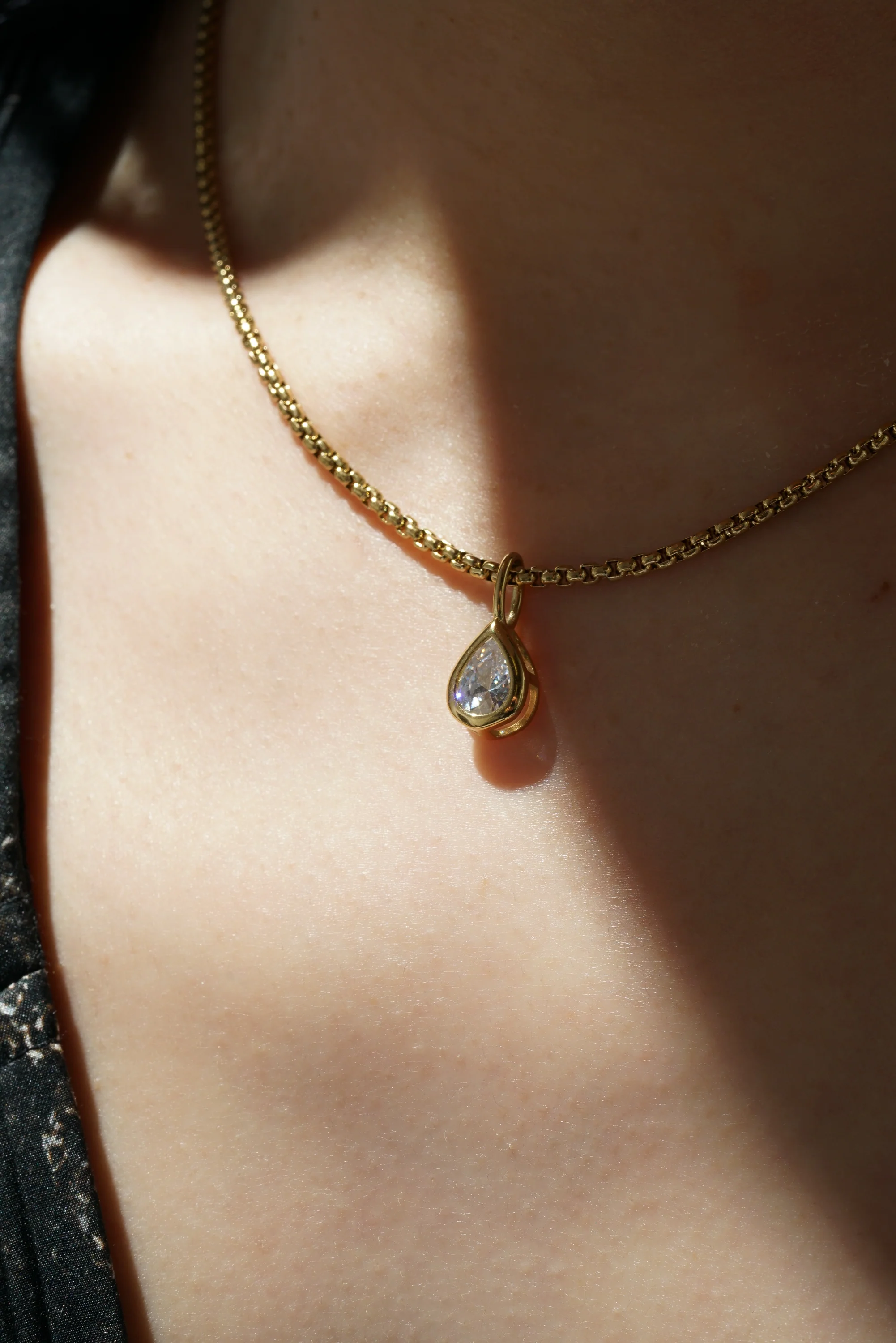 Teardrop Bezel Pendant - (Single) - Image 8