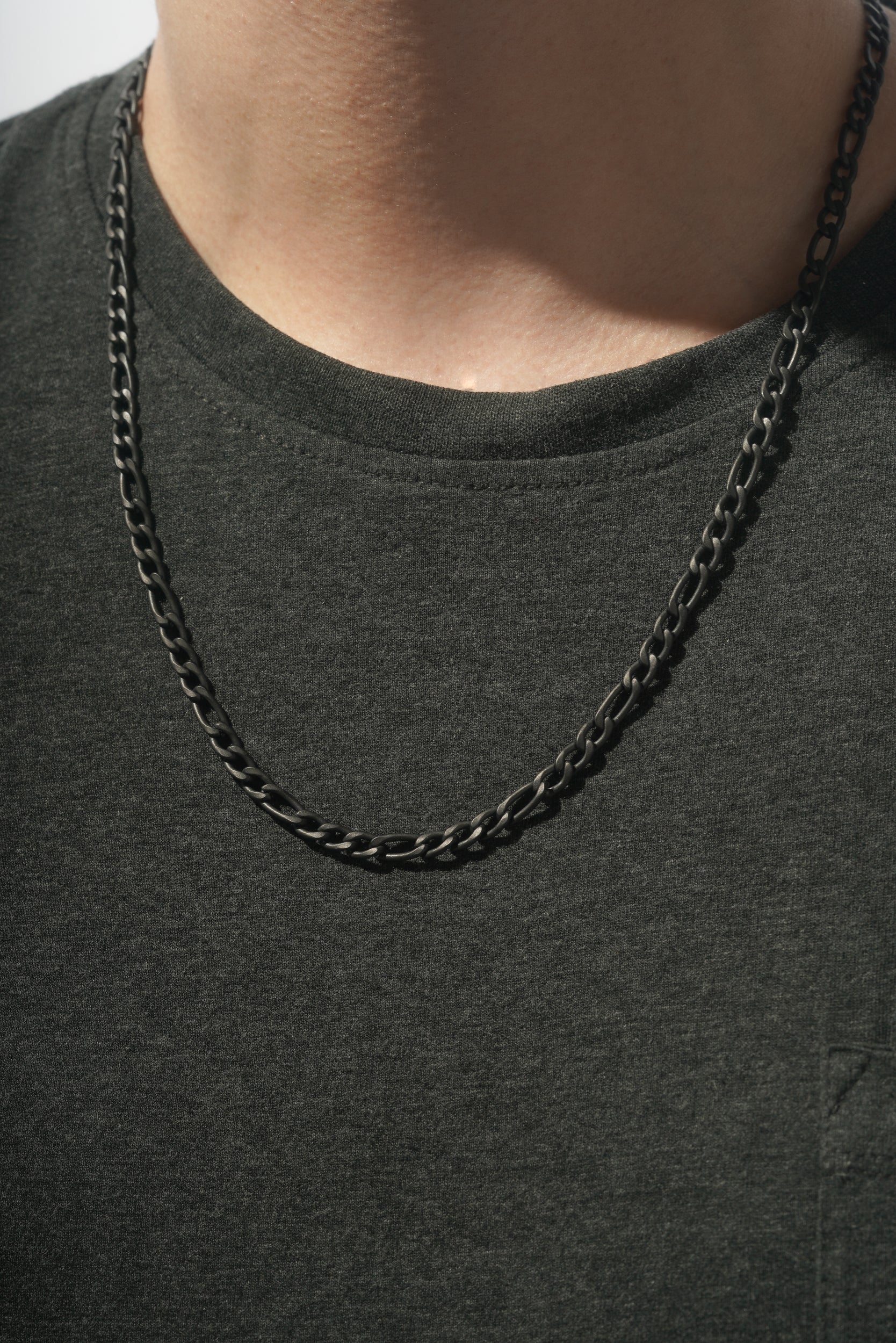 Thick Figaro Chain - Image 12