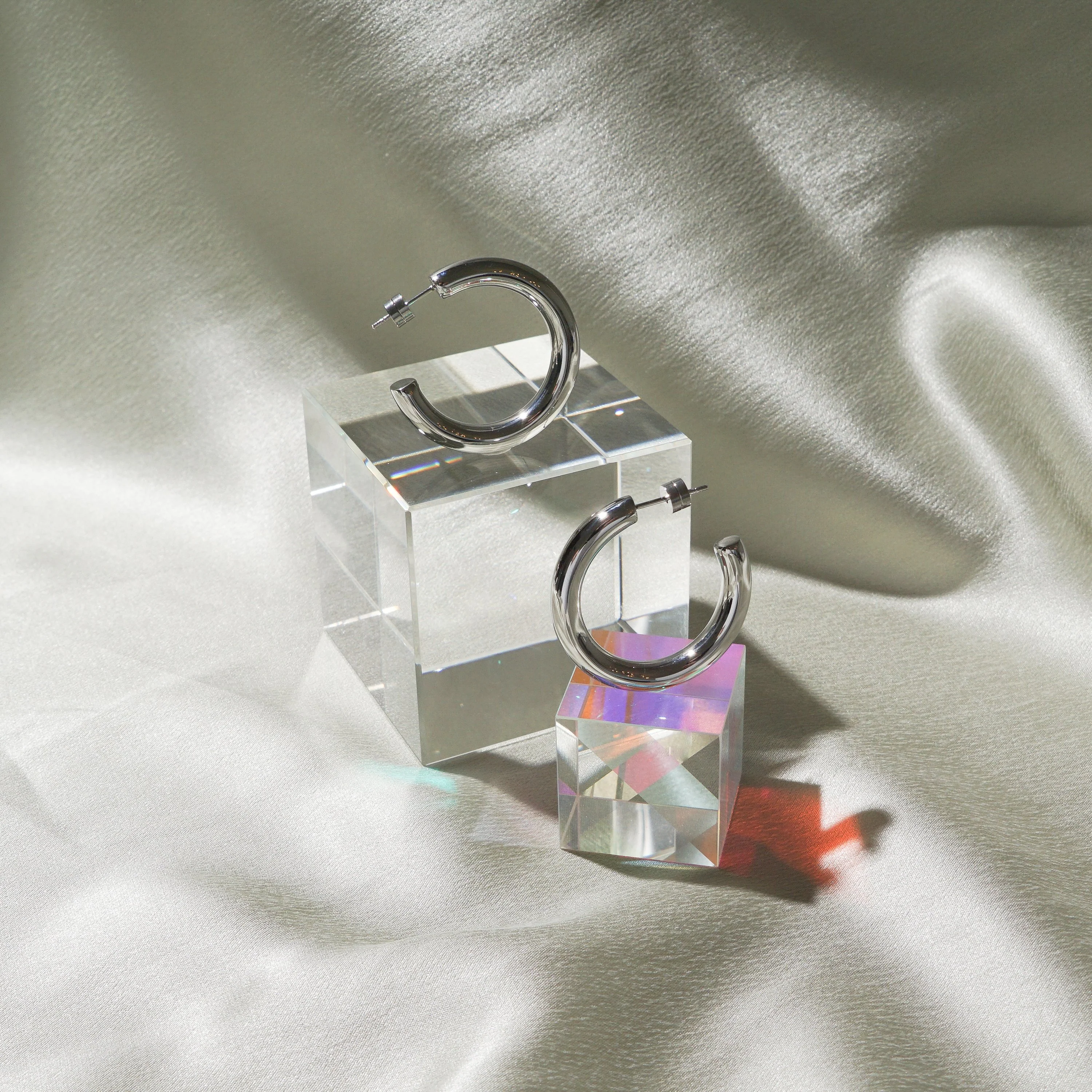 Timetravel Chunky Hoops - M - Image 6