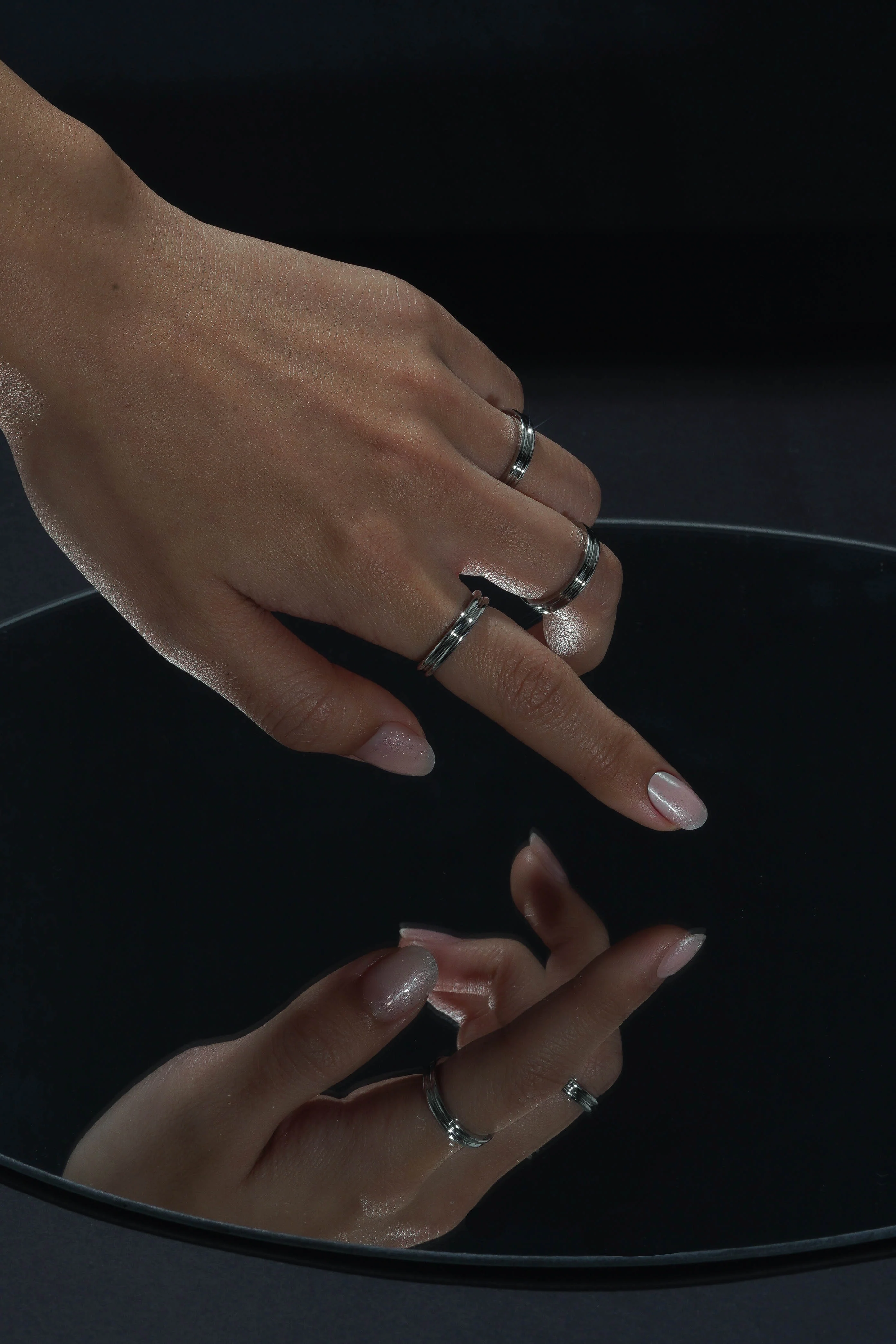 Twin Saturn Thin Ring - Image 6